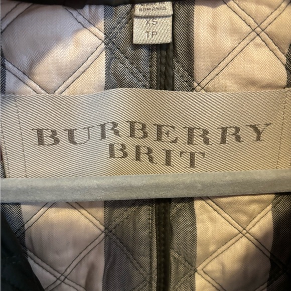 Burberry Brit Leightonbury Quilted Hooded Jacket XS EUC - Picture 6 of 6
